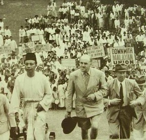 Sejarah bagaimana orang-orang Melayu menyelamatkan Raja mereka